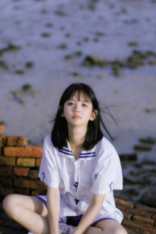 年轻的继母主演